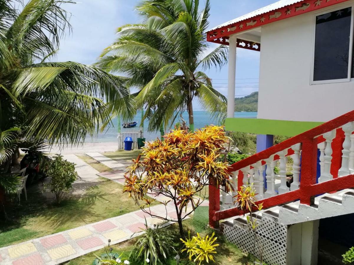 Posada Valerie Archibolds Exterior foto